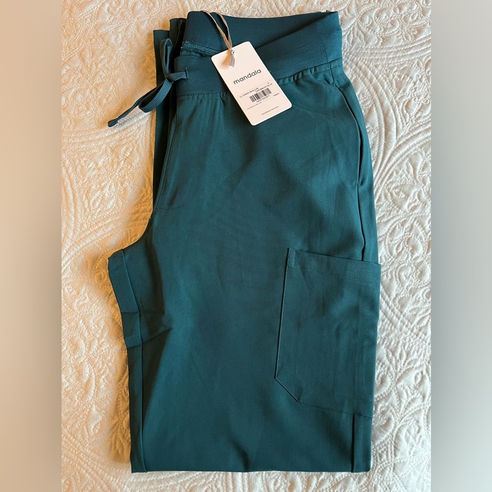 Mandala Scrub pants. Size Small Regular length. 9 pocket Cargo. Caribbean Blue.